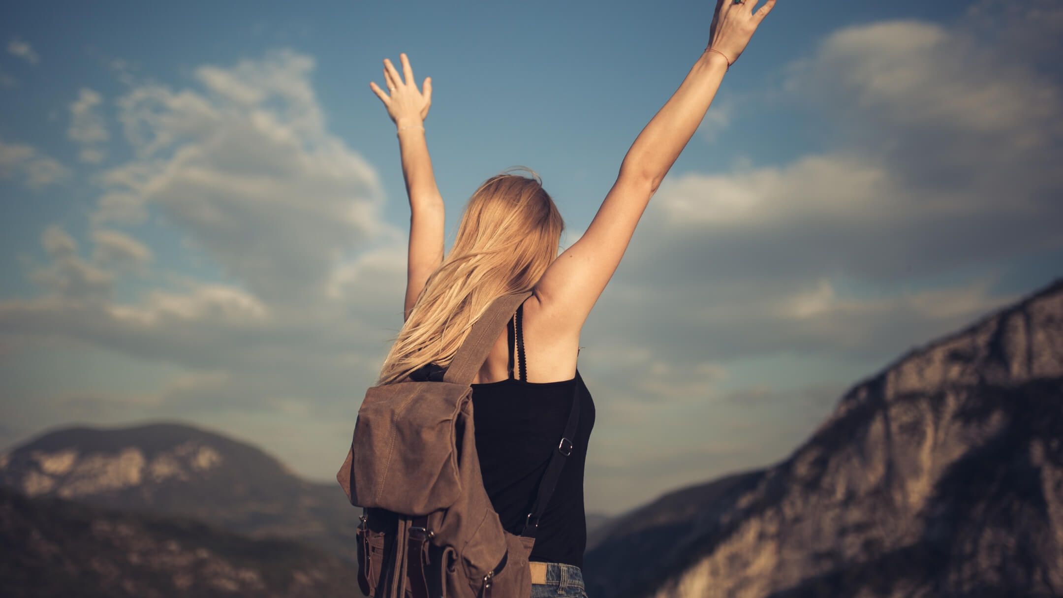 vivere liberi, viaggiare, ragazza