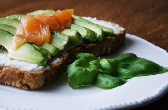 salmone avocado